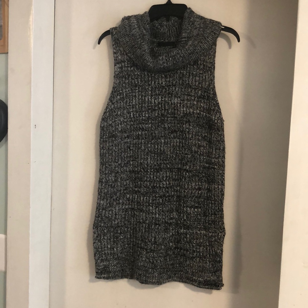 Long sleeveless cowl neck sweater/dress. Size XL